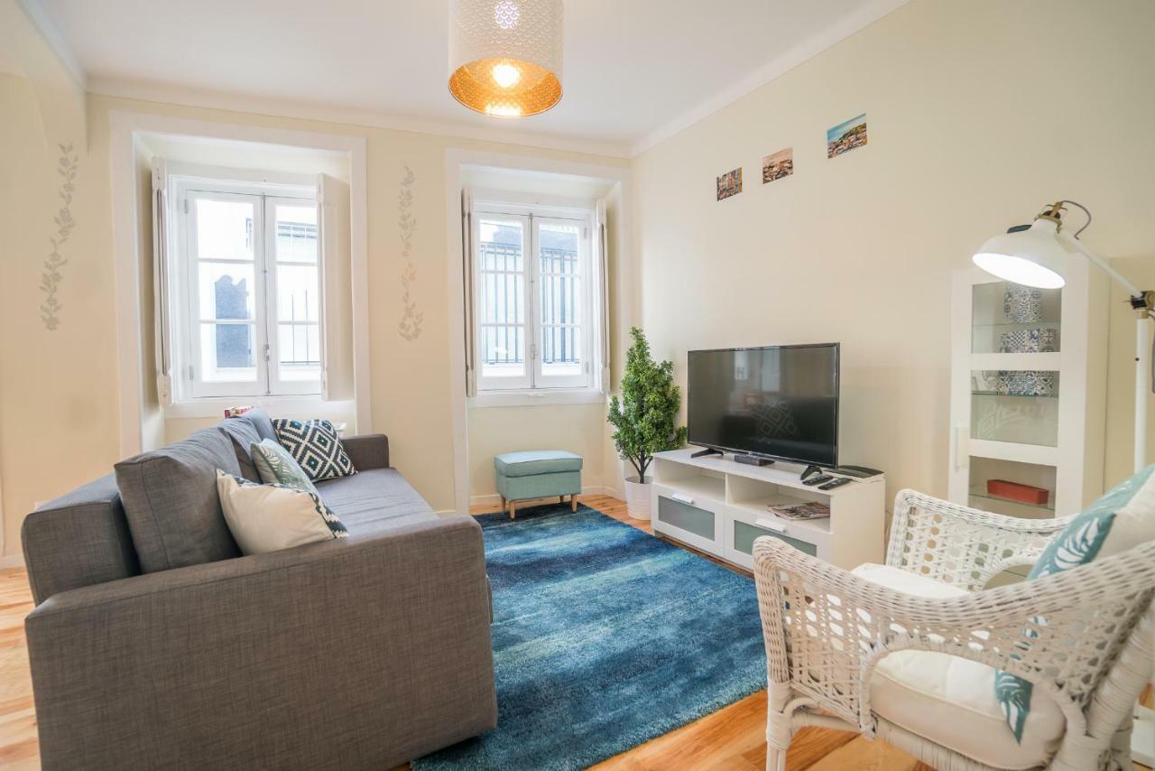 Mouraria 2 Bedroom Apartment Lisbon Luaran gambar