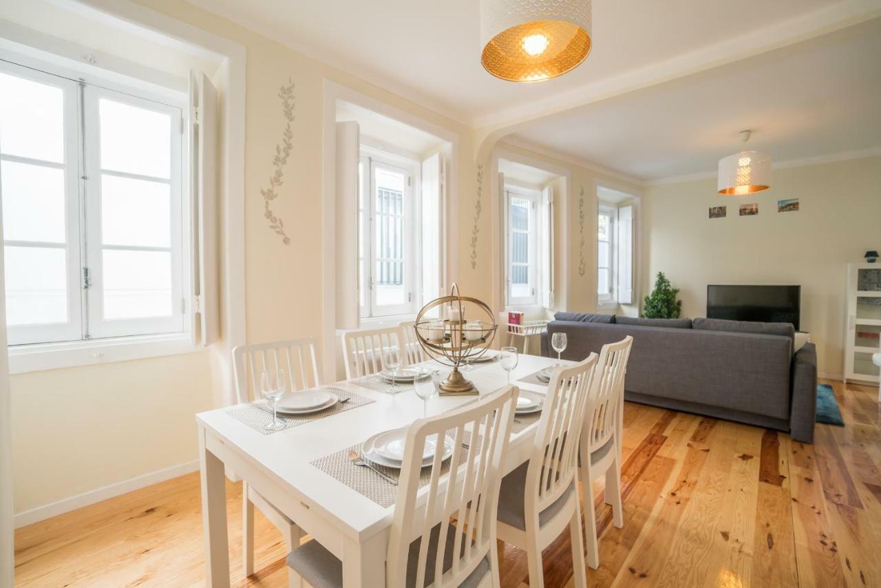 Mouraria 2 Bedroom Apartment Lisbon Luaran gambar